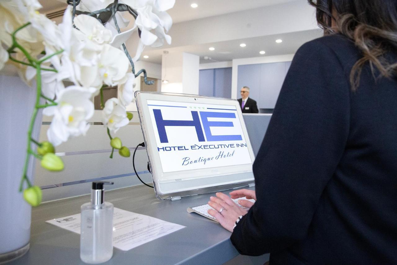Executive Inn Boutique Hotel ブリンディジ エクステリア 写真