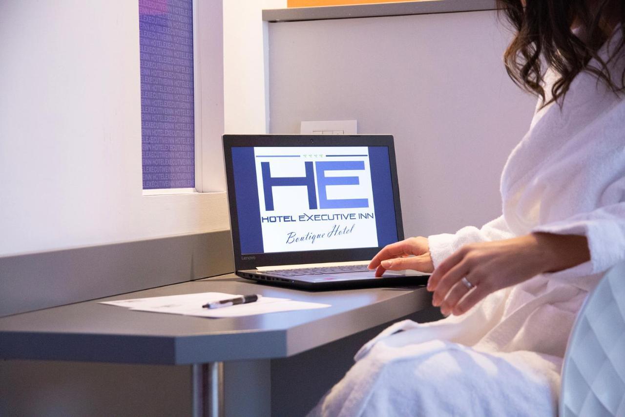 Executive Inn Boutique Hotel ブリンディジ エクステリア 写真