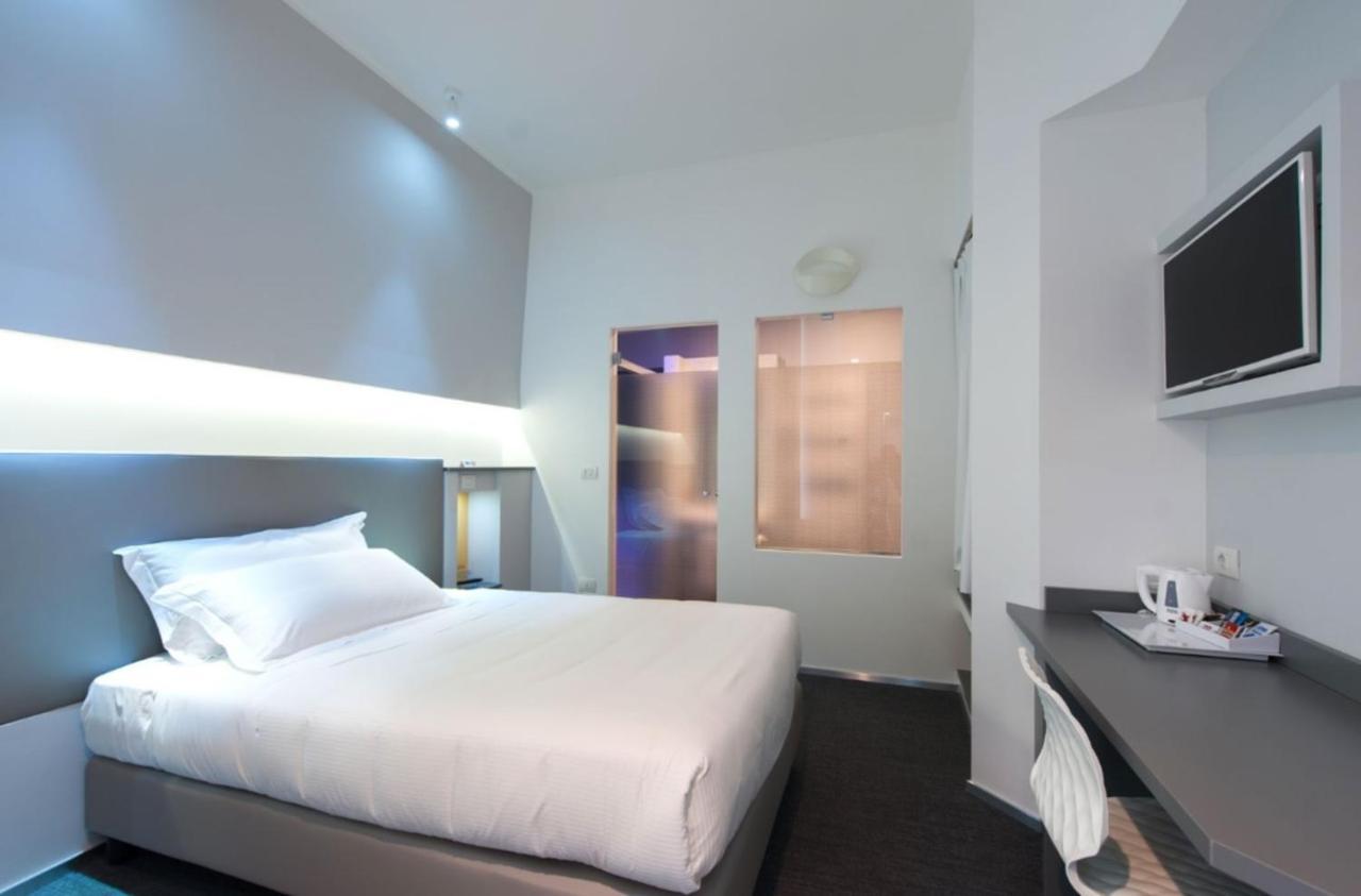 Executive Inn Boutique Hotel ブリンディジ エクステリア 写真
