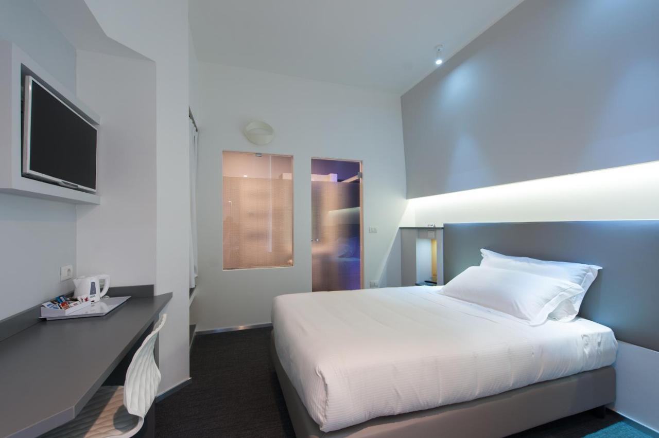 Executive Inn Boutique Hotel ブリンディジ エクステリア 写真