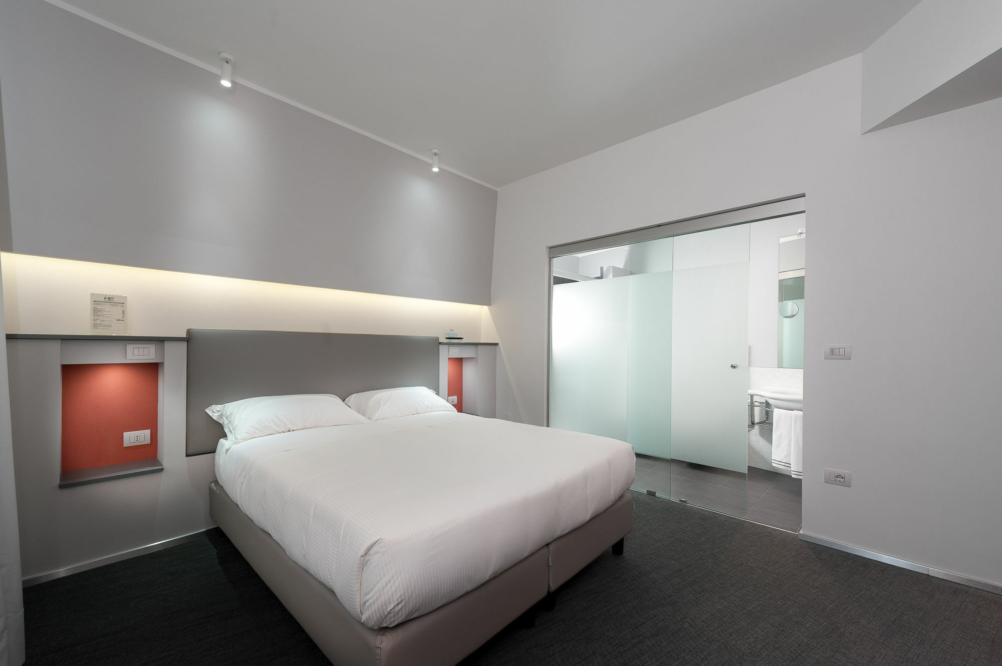 Executive Inn Boutique Hotel ブリンディジ エクステリア 写真